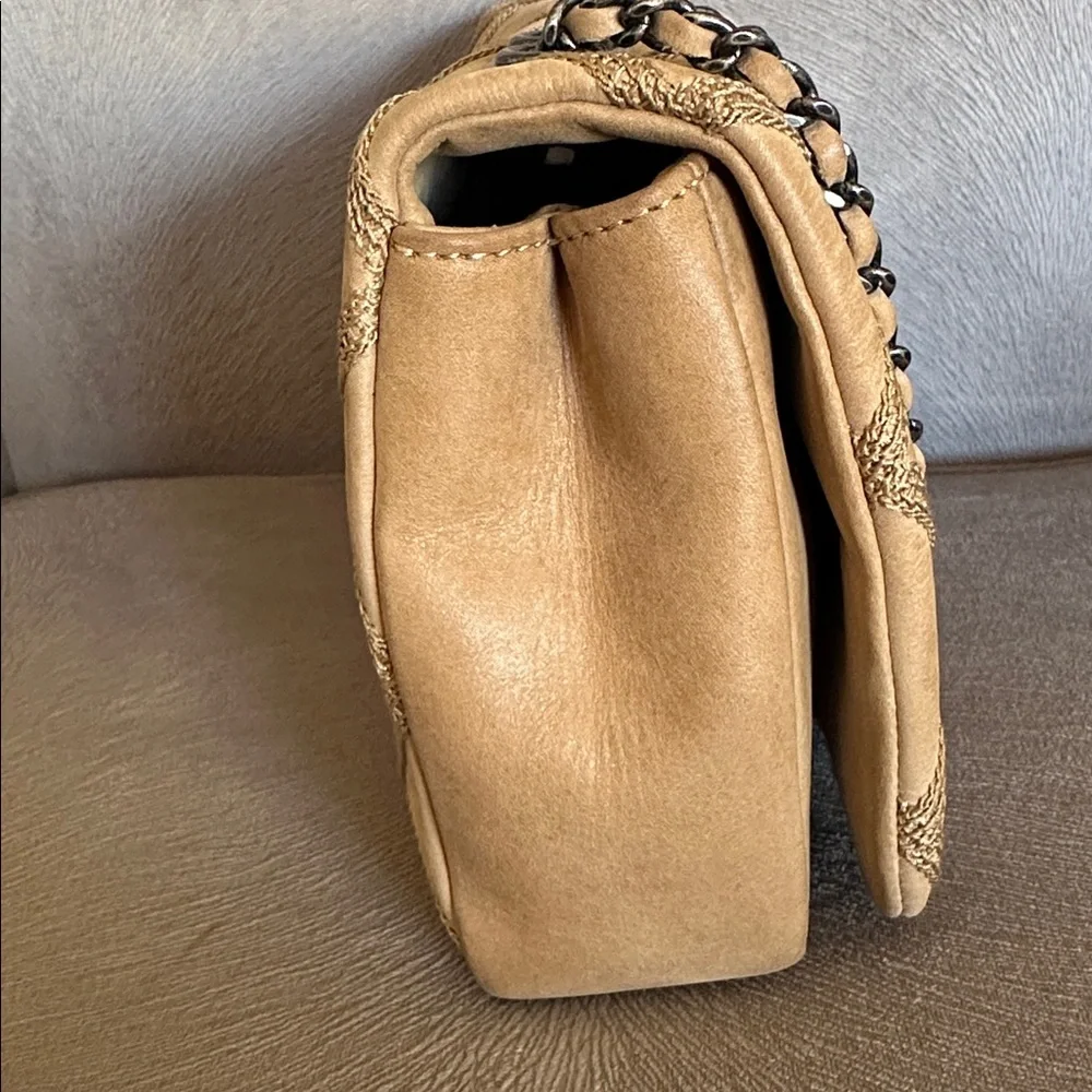 CHANEL Diamond Stitch Flap Leather Shoulder Bag in Tan with Silver Hardware